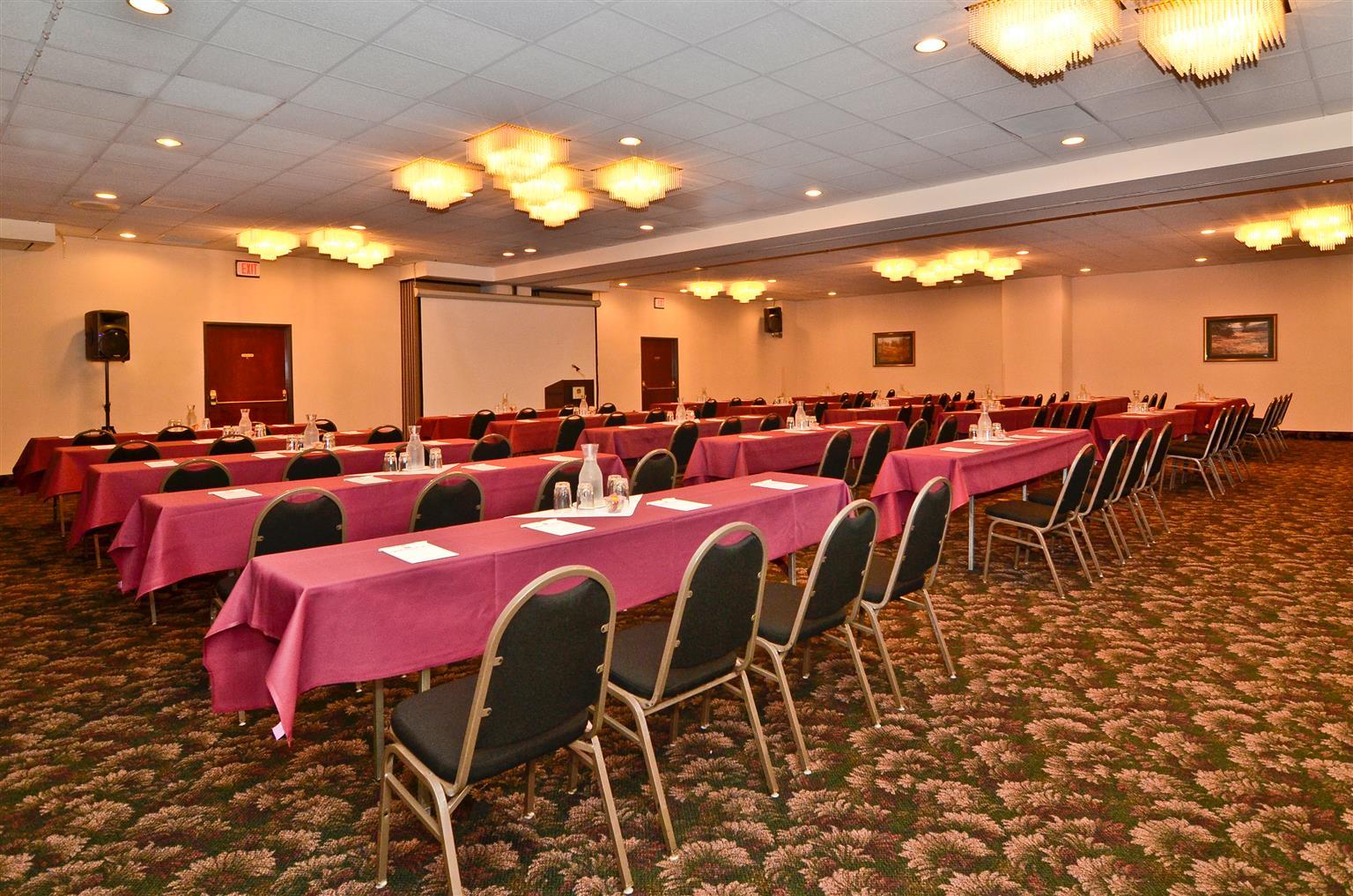 Western Agate 3* Torre di Newport